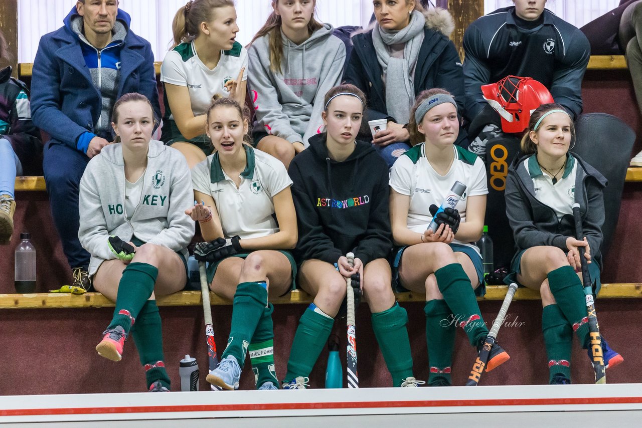Bild 338 - B-Juniorinnen UHC